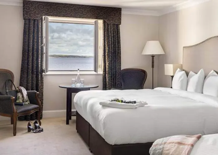 Bayview Szálloda 4*