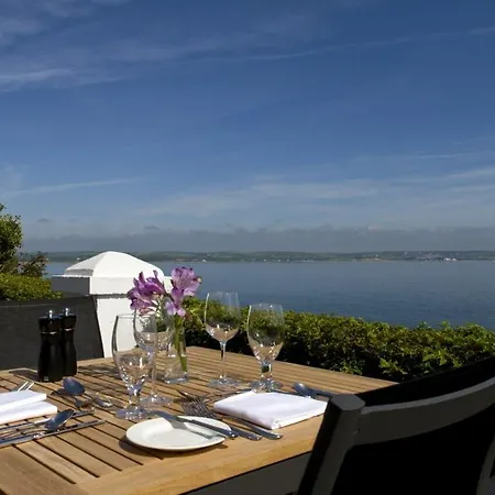 Bayview 4* بوليكوتون