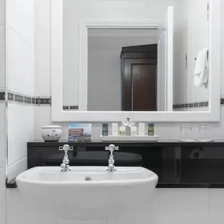 Bayview بوليكوتون