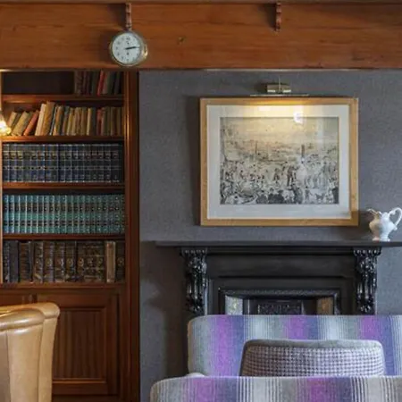 Bayview Ξενοδοχείο 4*