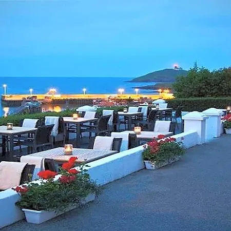 فندق Bayview بوليكوتون