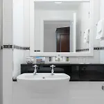 Hotel Bayview 4*