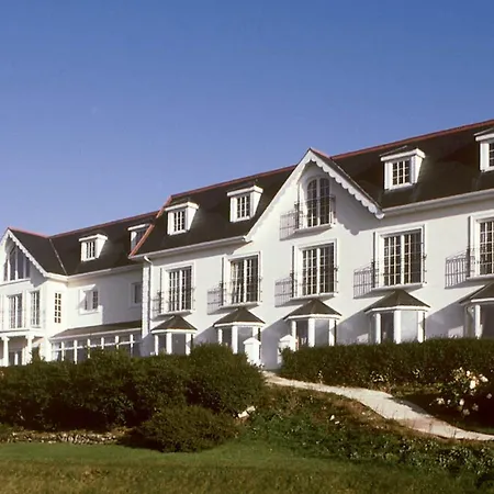 Bayview Hotel 4*